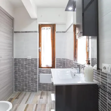 Center Little - 4 - Apartment *